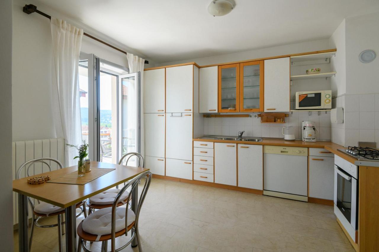 Appartement Zvono *